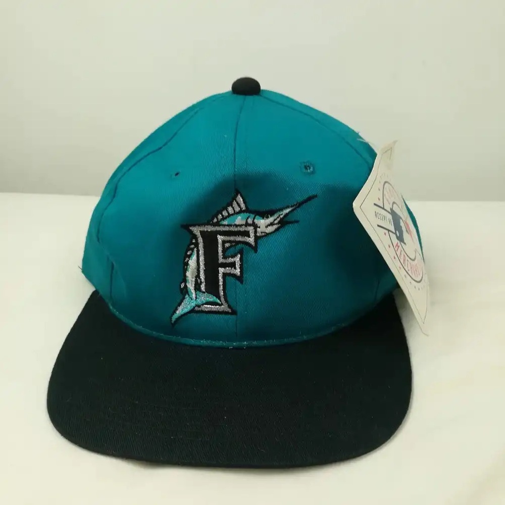 Vintage Outdoor Cap Florida Marlins Snapback Hat
